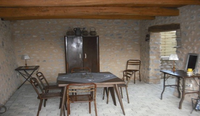 GITE ENTIRELY RESTORED AT THE OLD COURT IN SMALL PROVENCAL VILLAGE