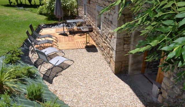 Gite Entre Causse et Vallon, tout confort pour 4 personnes dans grange rénovée au coeur de l'Aveyron