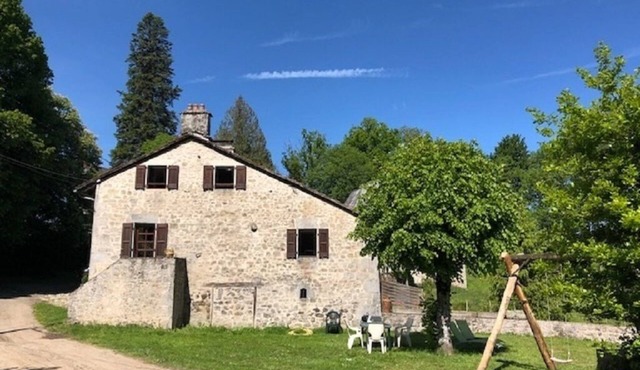 Gite-Ferme -PECHE at the pond- WIFI- Rando on the spot