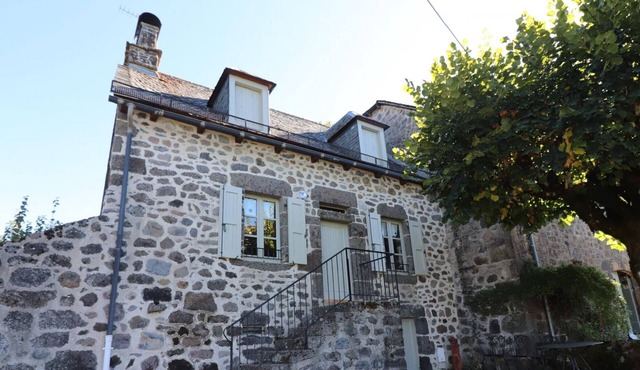 Gite Fontanges, 2 bedrooms, 5 persons