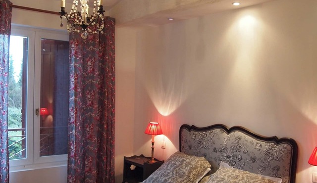 Gite Fonteneau Charming house 35 minutes from Bordeaux by streetcar or bus