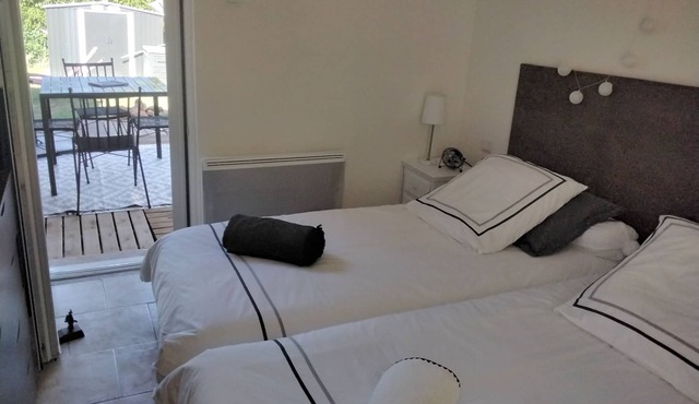 Gite for 2 people near MACON in BURGUNDY.