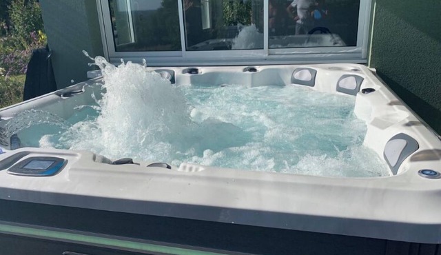 Gîte for 2personnes with private terrace and jacuzzi deauville-Touques