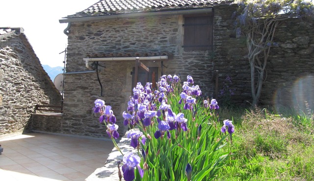 Gîte for 2 people near Les Vans, at the start of hiking trails