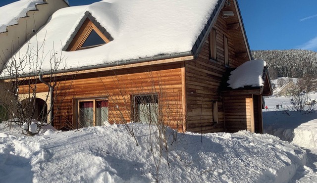 Gîte at the foot of the cross-country ski trails in Autrans