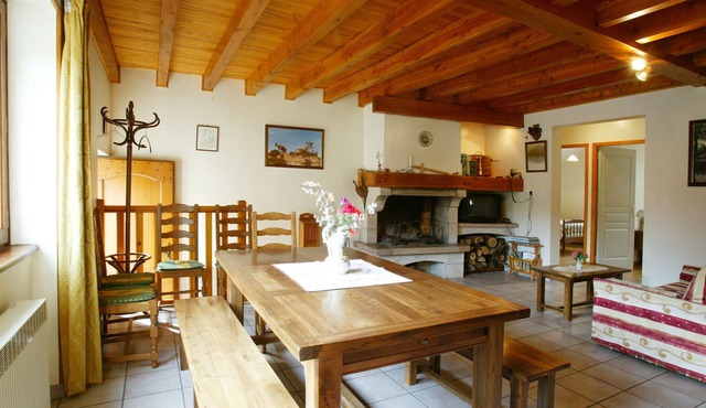 Gite La Roque-Sainte-Marguerite, 3 bedrooms, 6 persons