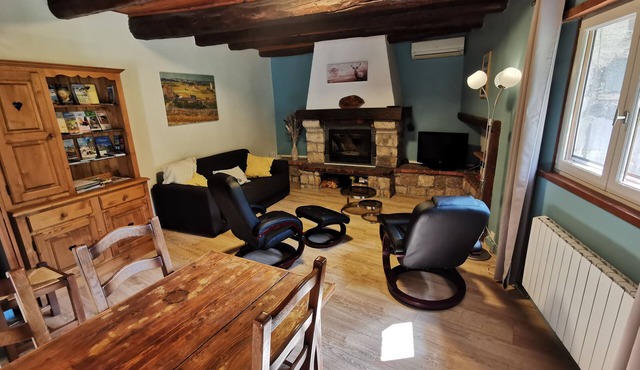 Gîte Estaou Treillo 1 cosy ideal for hikers and lovers of peace and quiet