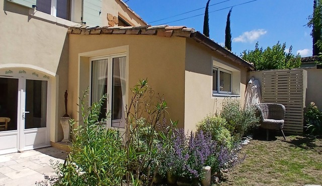 Gîte Alma Bella + small heated indoor pool- Garden- Parking