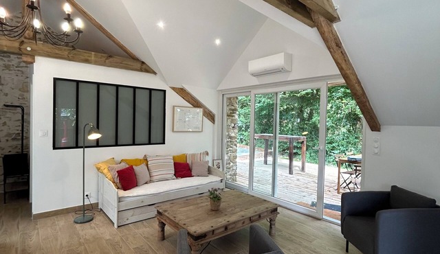 Gîte in the heart of the forest 17kms from Angers