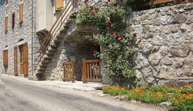 Gite "Le Petit Riou" in Sainte Marguerite Lafigère