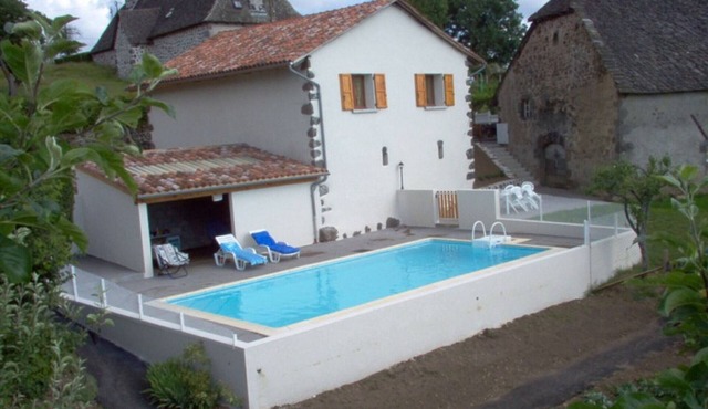 Gite Freix-Anglards, 2 bedrooms, 5 persons