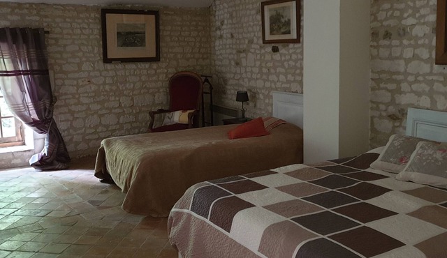 Gite furnished holiday home rental family friends in castle park