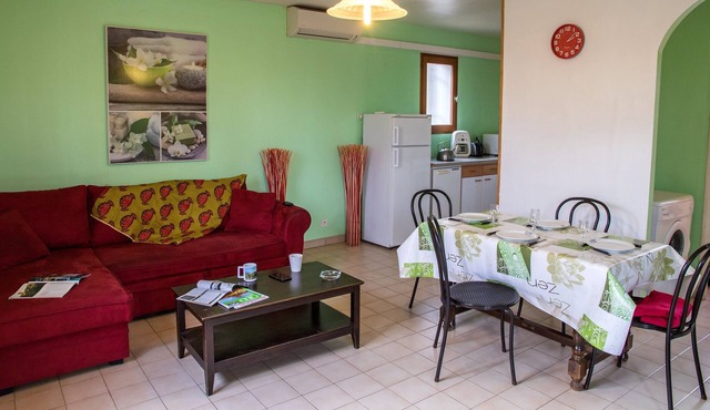 Gîte Garrigues 2/4 people in the heart of Southern Ardèche