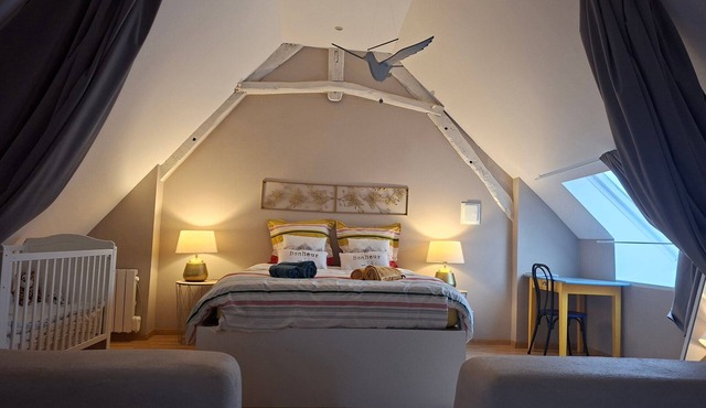 Gîte "Gite De La Rampotiere" with Private Terrace, Garden, and Wi-Fi