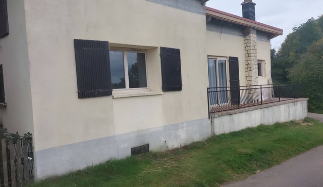 Gîte 'Gite Villarnoux' with Private Terrace, Wi-Fi and Air Conditioning