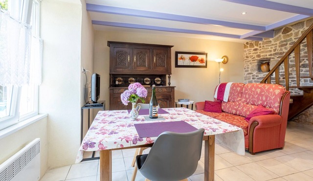 Gîte Glycine, Kerantum: Shared Garden and Wi-Fi in Mahalon