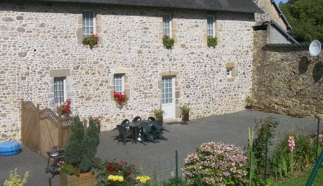 Gite Heugueville-sur-Sienne, 3 bedrooms, 6 persons