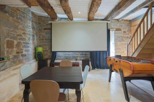 Gite Home Cinema Au Calme