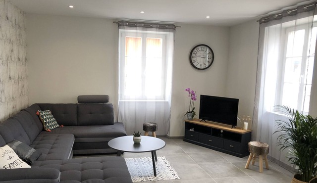 Gite HOUSE OF FAMILY 10 people house 200m2