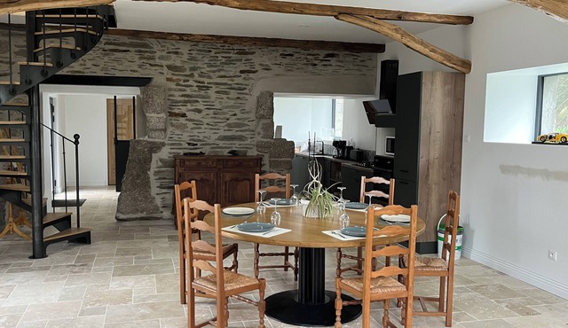 Gite in a farmhouse, located on the farm among the sheep.