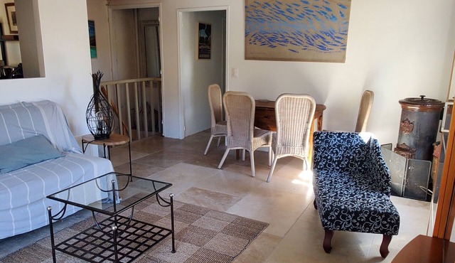 GITE IN LARGE PROVENCAL ESTATE