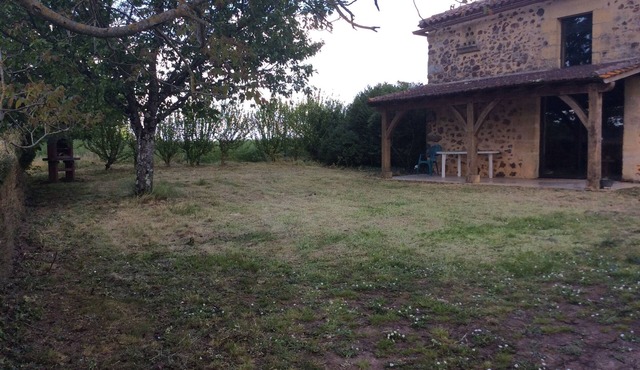 Gîte in Périgord in the heart of nature, near Belves.