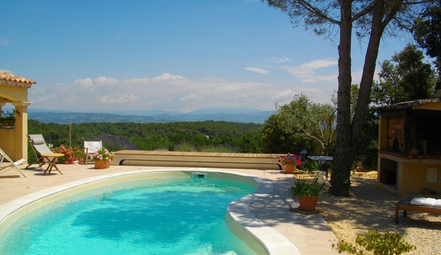 Gite in Provencal Drome 'colors of Provence'