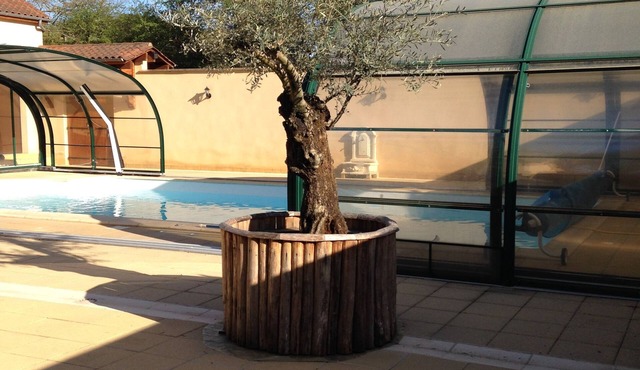 GITE IN THE COUNTRYSIDE WITH SWIMMING POOL COVERED AND DISCOVERABLE