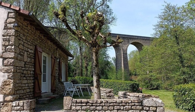 Gîte in the heart of nature by the river