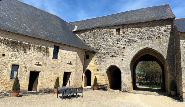 Gite Indépendant au Château de Villeneuve au Cœur D'un Jardin Labellisé