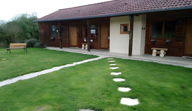 Gîte "Jeunot" with Private Terrace and Garden