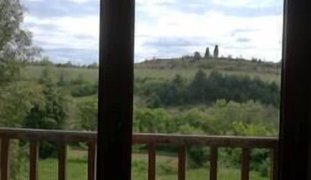 Gîte *, L'Abricotier, view of the Pyrenees, swimming pool, open nature, near Mirepoix