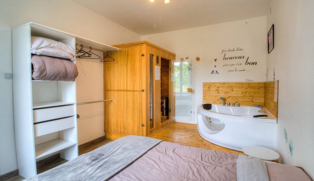 Gite L'Alizé 2/4 persons 6kms from the puy du fou park