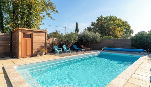 Gîte 'L'oustaou Du Clos' with Shared Pool, Wi-Fi and Air Conditioning