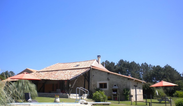 Gite la Bergerie (air-conditioned room)