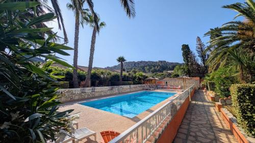 Gite la Capelle près de Sigean Narbonne dans l'Aude à 10 min des plages Méditerranée