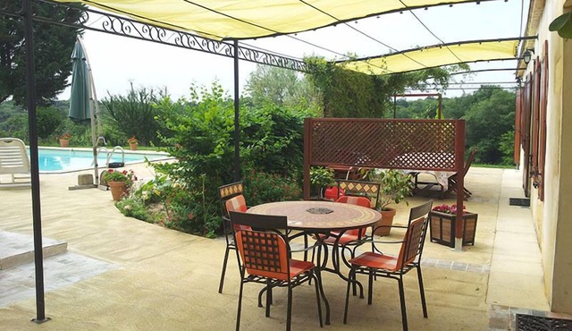 Gite LA Salamandre - Saint-genes-de-lombaud