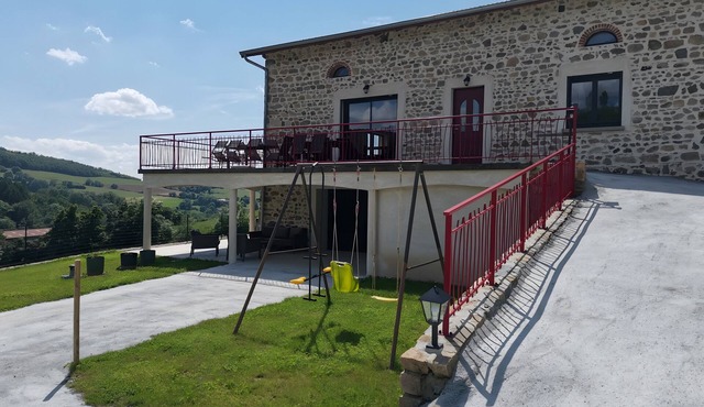 Gite "La Grange" Sainte Colombe/Gand – Authentic Restored Barn for Groups