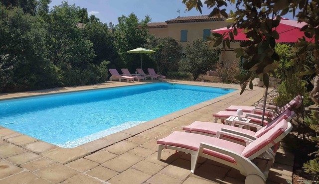 Gîte la lavande in the heart of the verdon, 15 minutes from the basses gorges and its lakes