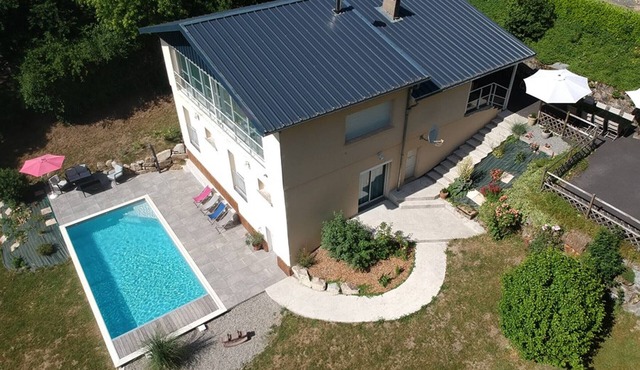 Gite Lacapelle-Viescamp, 4 bedrooms, 8 persons