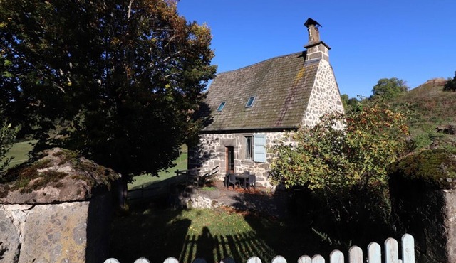 Gite Laroquevieille, 2 bedrooms, 4 persons