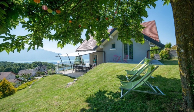 GITE LaurieRaphael VUE LAC DU BOURGET near ANNECY and mountains in ALL COMFORT,
