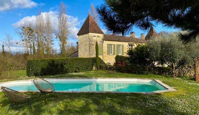 Gîte Le Moulin, bucolic garden and swimming pool in the heart of the vineyards