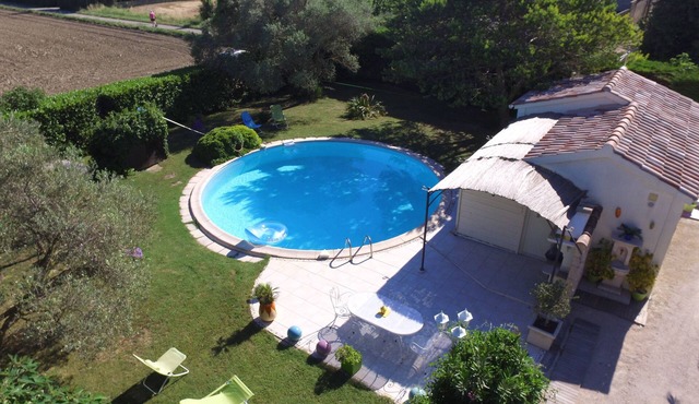 Gîte "le petit Mazet", in the heart of Provence