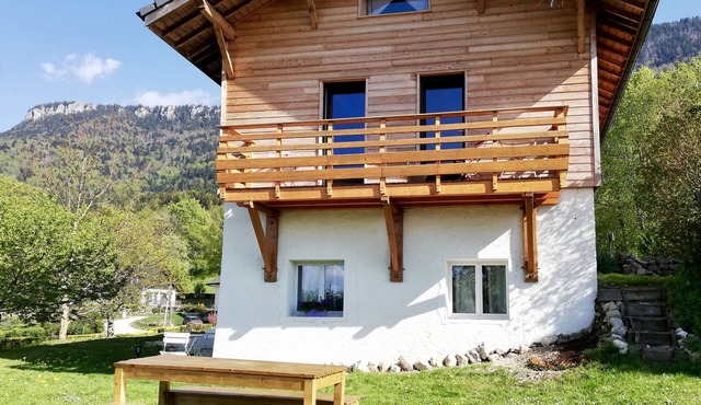 Gîte le Tapatoru, between lake and mountains near Aix-les-Bains