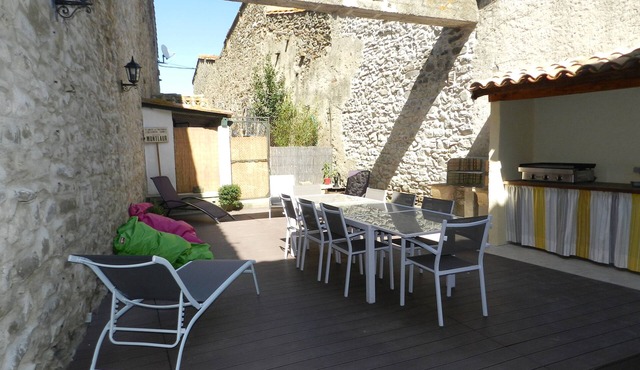 Gite Le Vieux Pressoir, Val de Dagne. Near Carcassonne. Heart of the Corbières!