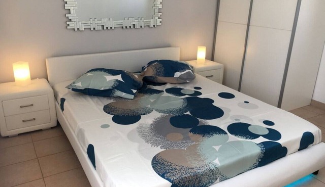 Gite Les Cigales 2 people with pool near Montpellier