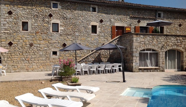 Gite les cigales in Grospierres, gite Cigalou near Vallon pont d'Arc