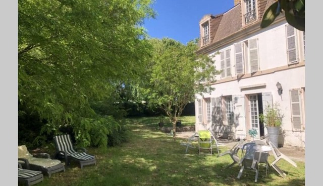 Gite Les Etoiles Blanches (15mn Cognac) 22 pers