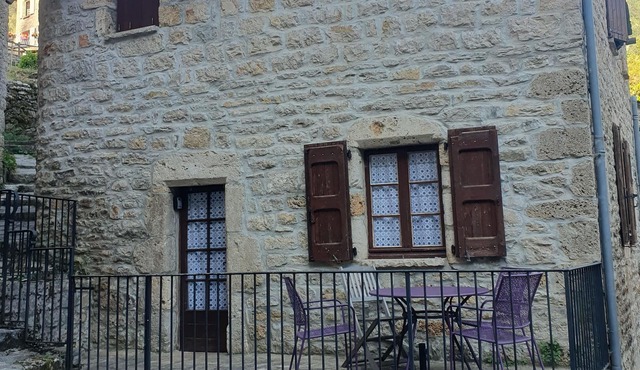 Gite "Les Osiers", GT 31, sleeps 4 Saint Chély Du Tarn.